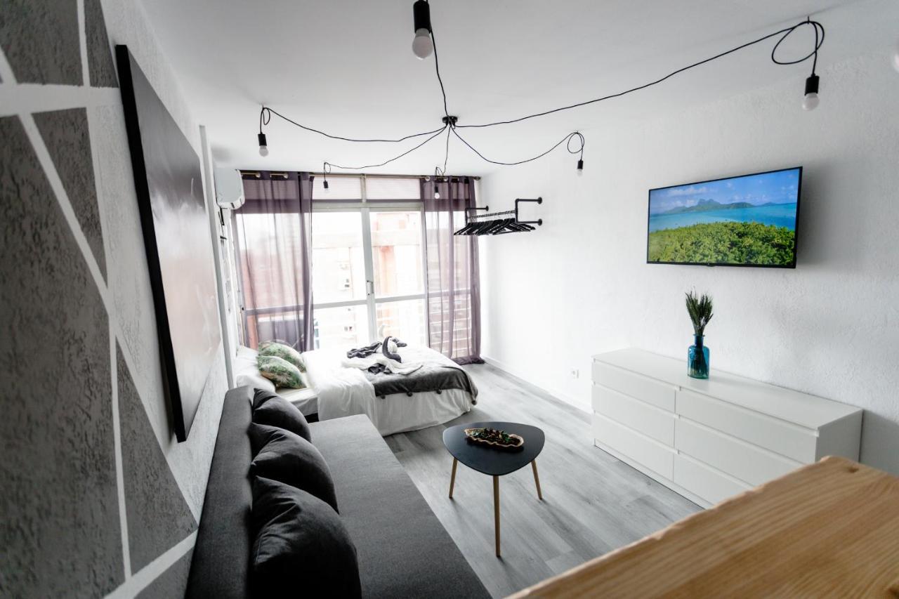 Modern Studio With See And City View Benidorm Esterno foto