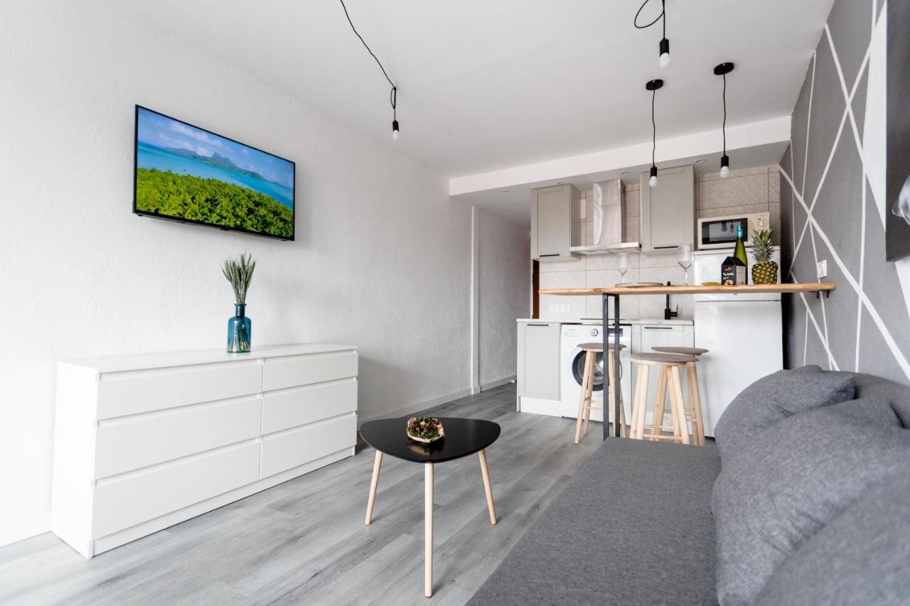 Modern Studio With See And City View Benidorm Esterno foto